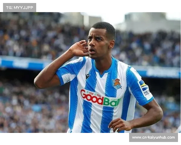 瑞典前锋伊萨克专访：直面困境誓言带领球队重回巅峰