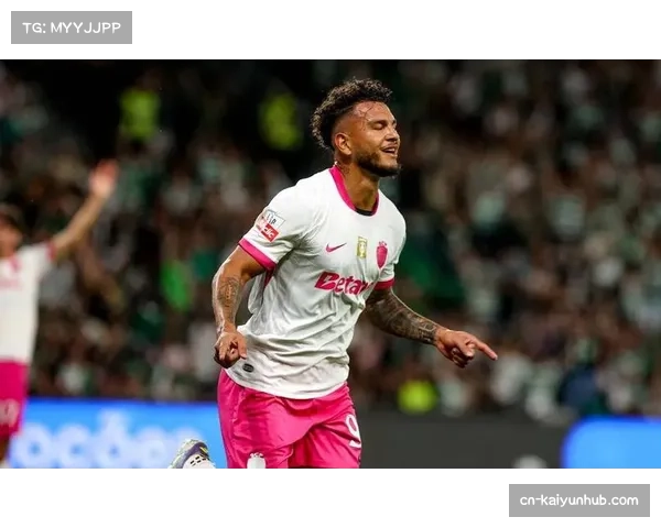 本菲卡联赛4平局，破密集防守成穆帅需解决问题